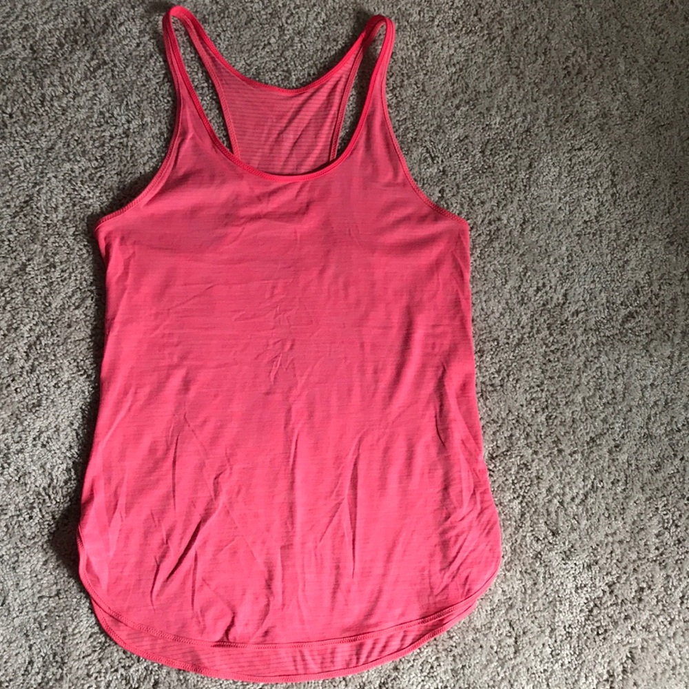 Lululemon tank top lightweight pink
